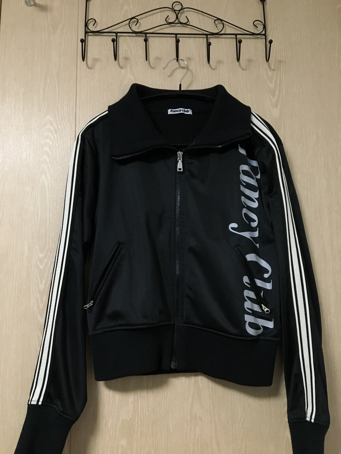 팬시클럽 라인 져지 트랙 집업 블랙 상품이미지1