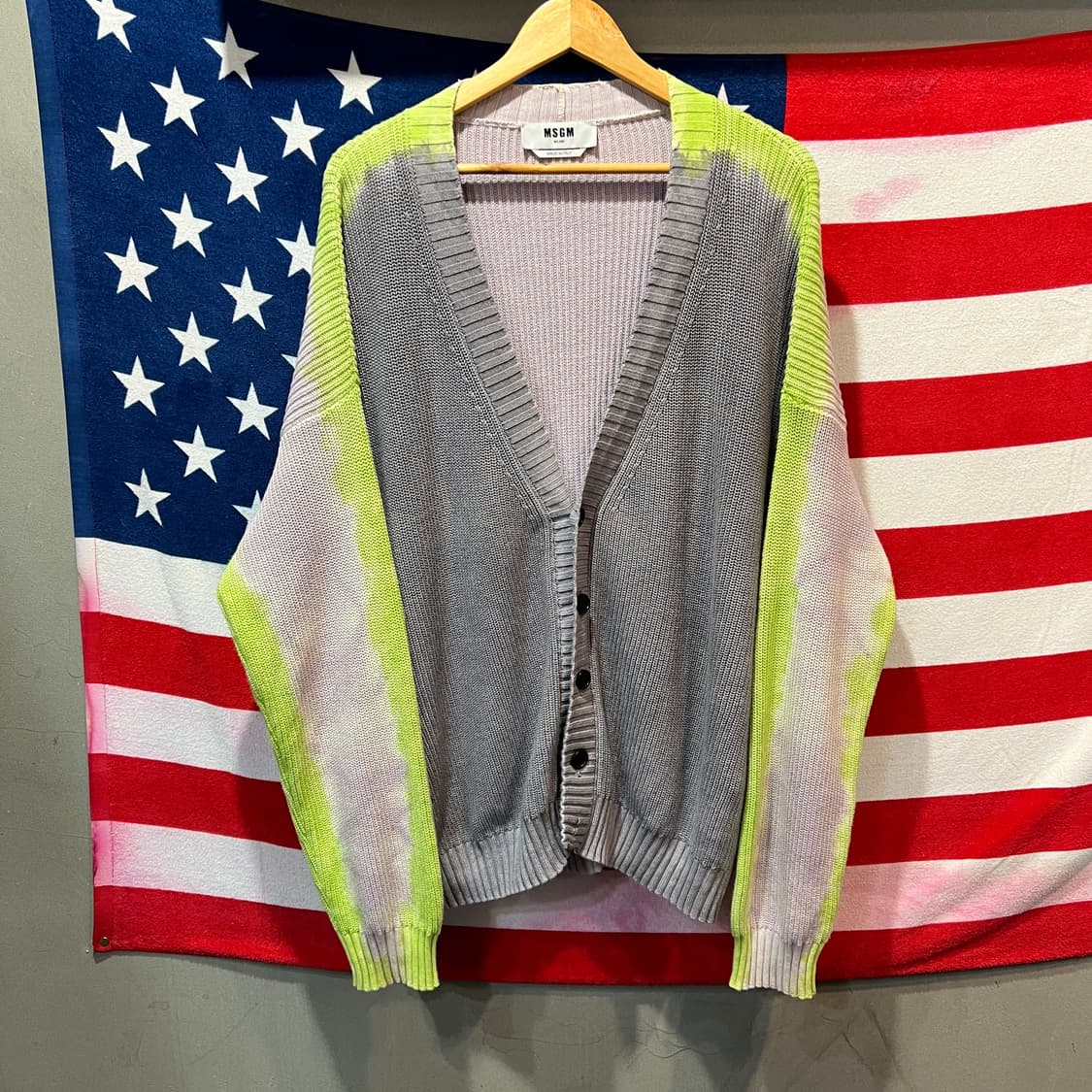 MSGM 그레이,형광 배색 니트 가디건 상품이미지1