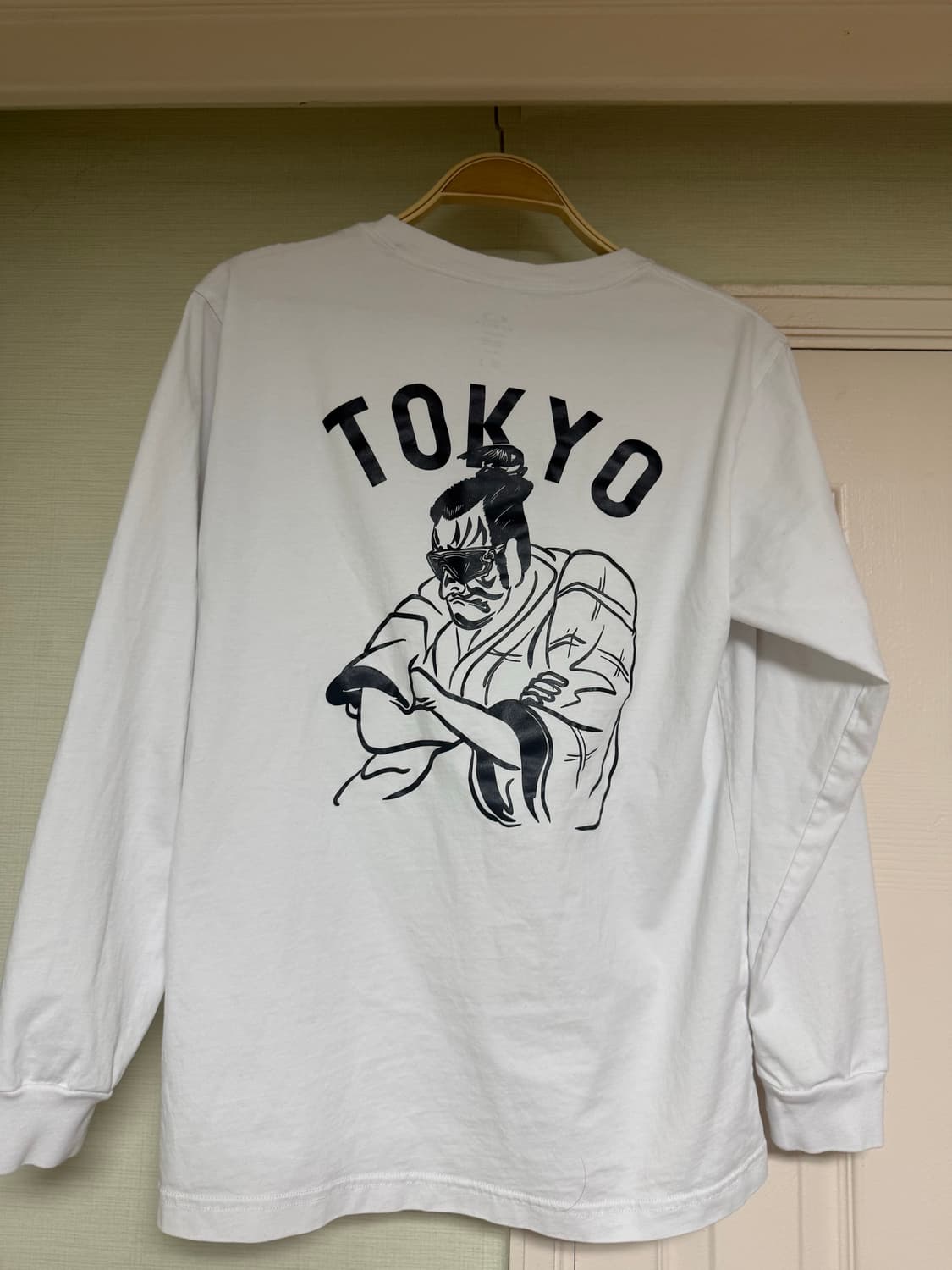 오클리 슬리브 도쿄 한정 에디션 상품이미지1