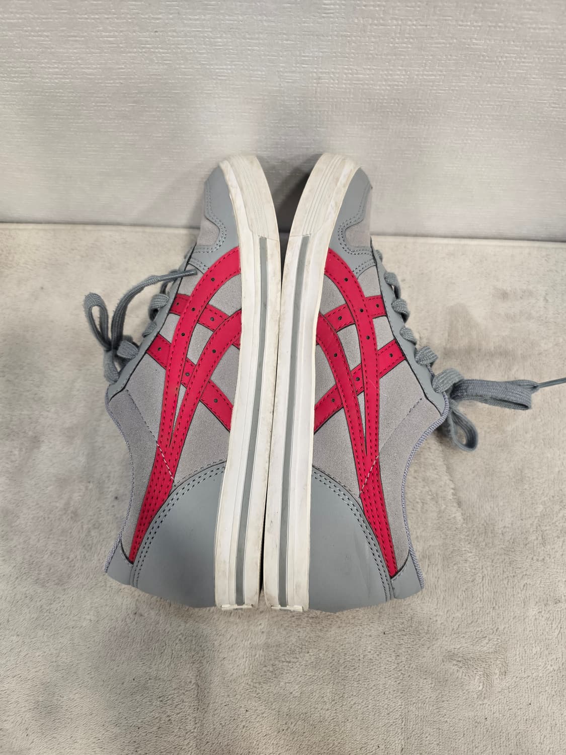 아식스 회색 핑크 운동화 스니커즈 240 상품이미지5