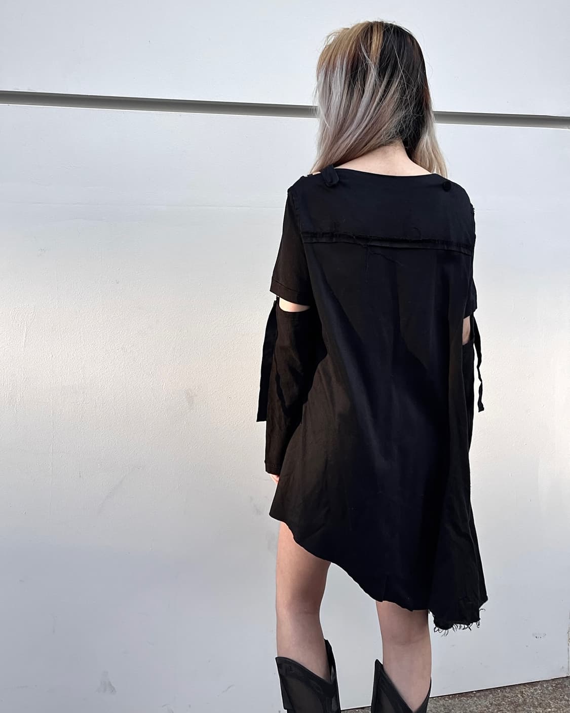 언더커버 수언더커버 언밸런스 디테일 코튼 롱 슬리브 상품이미지3