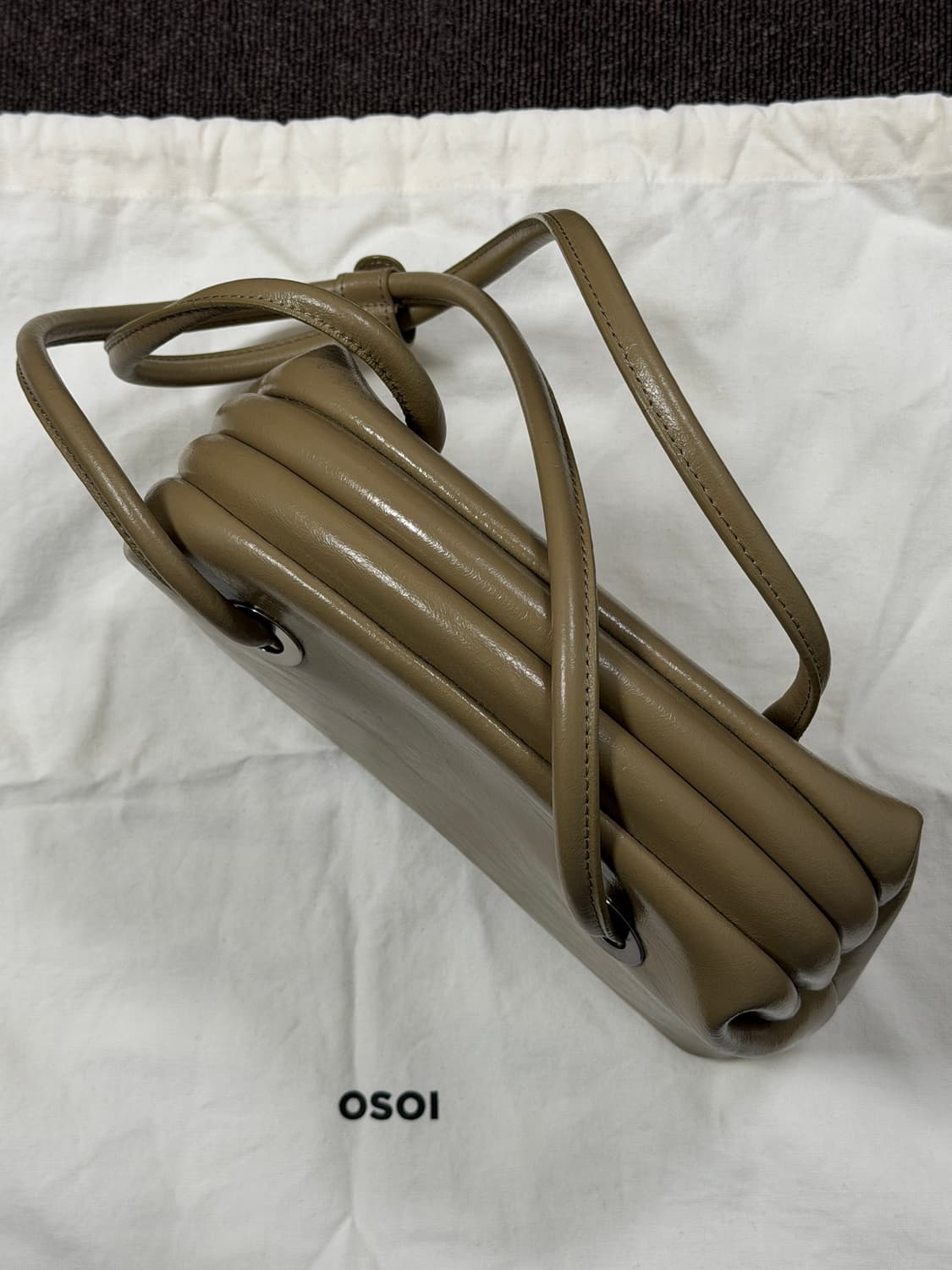 OSOI(오소이) 서클백 워시드 애쉬 카키 (더스트백0) 상품이미지3