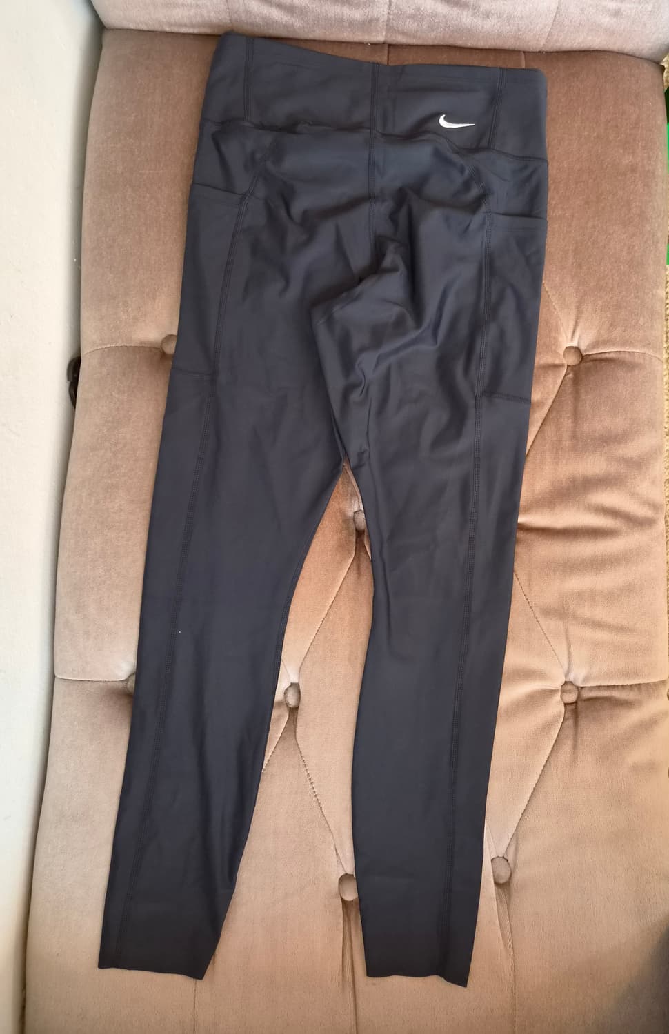 새제품)나이키 Nike ACG 여성 드라이핏 뉴 샌즈 미드라이즈 레깅스 상품이미지4