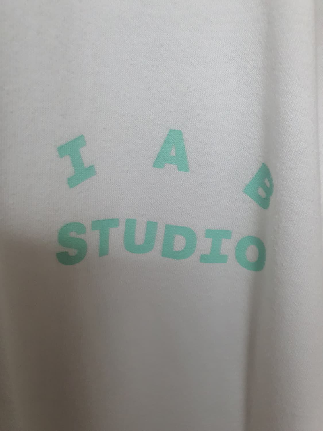 아이앱 스튜디오 카카오 콜라보 반팔 티셔츠 L 상품이미지3