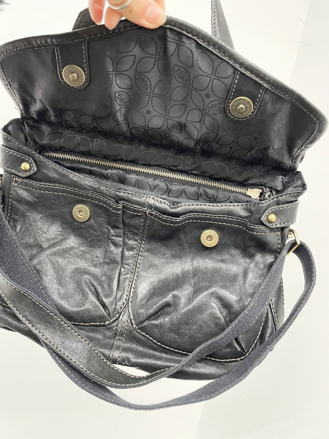 파슬 키 버클 사첼백 상품이미지7