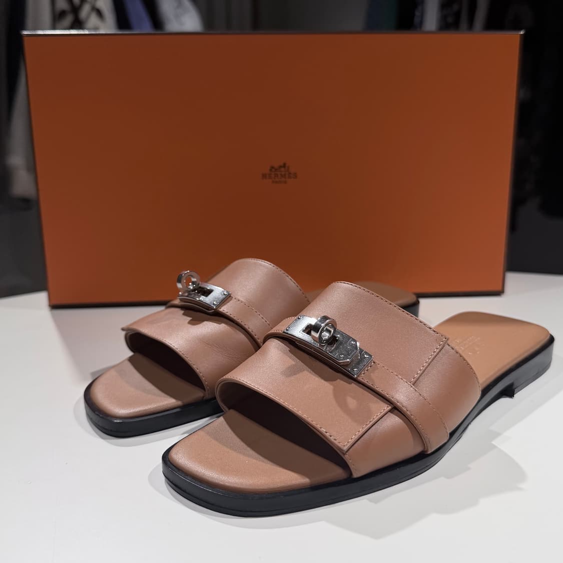 (A/36) / 에르메스 켈리 버클 줄리아 레더 가죽 샌들 슬리퍼 상품이미지1