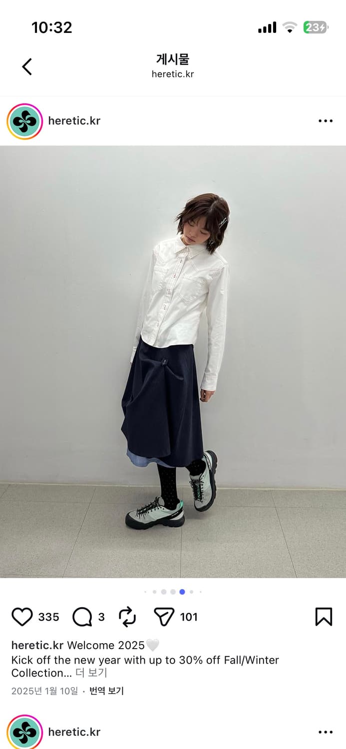 헤레틱 BUTTON FLARED SKIRT / navy  상품이미지1