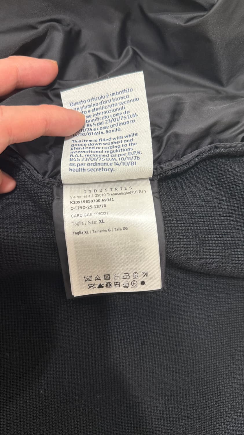 25fw 몽클레어 니트패딩 xl 팝니다 상품이미지6