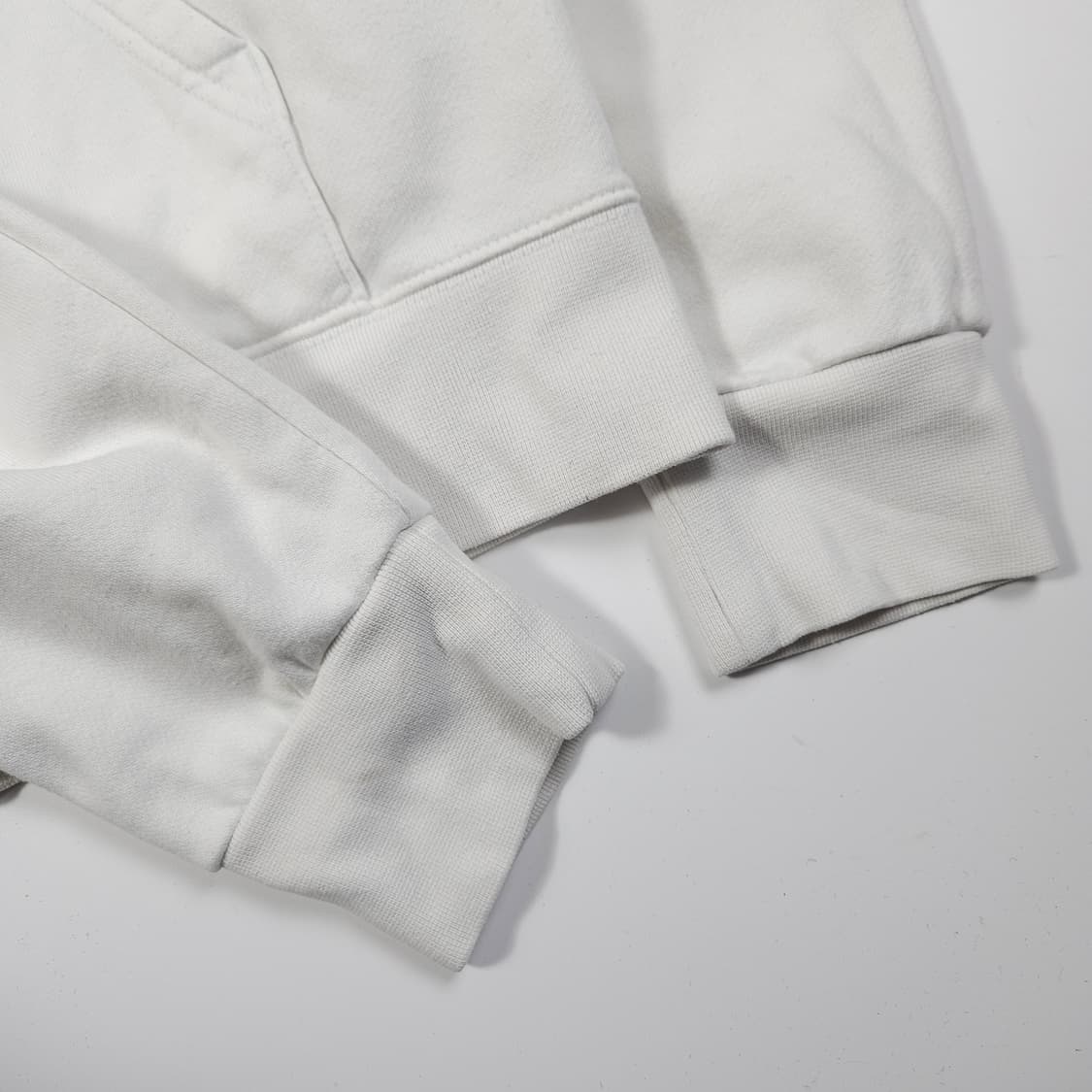 꼼데가르송 CDG 화이트 후드티 상품이미지6