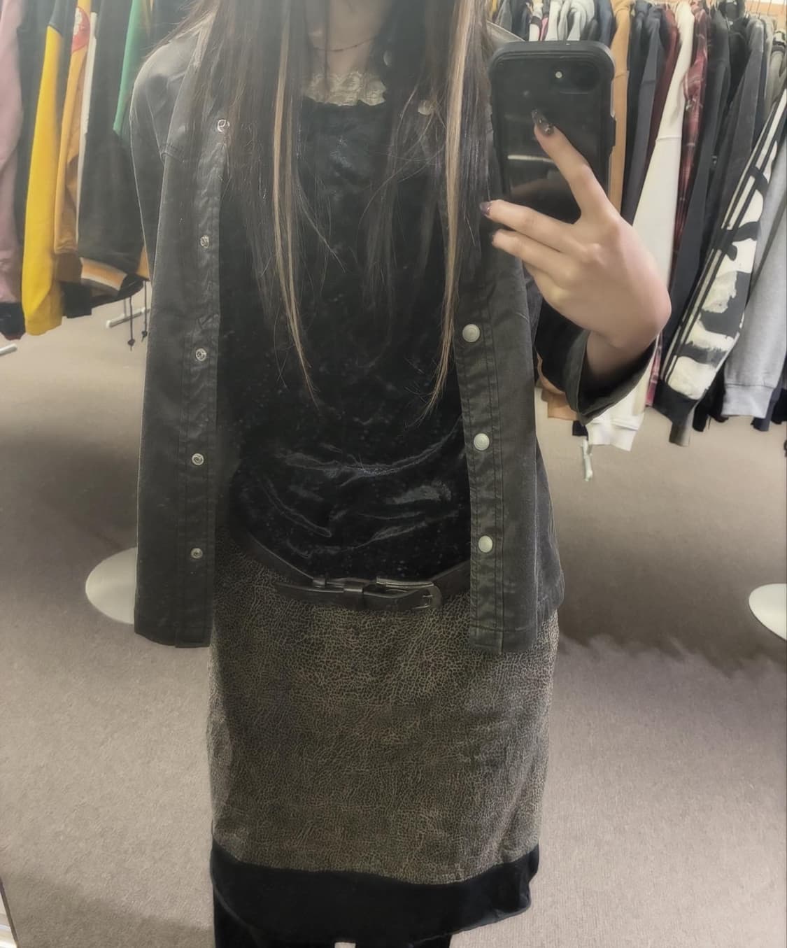 Midnight Minimalist 🌑 ♟️ 상품이미지5