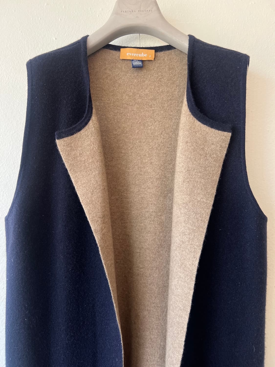 에버큐브 여성 네이비 캐시미어100 니트조끼 롱조끼 상품이미지1
