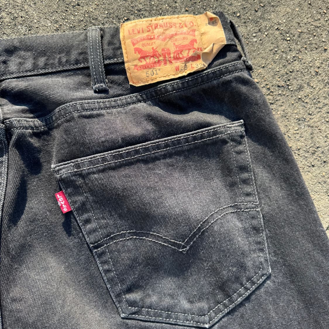 [38] 리바이스 501 흑청 데님 팬츠 상품이미지8