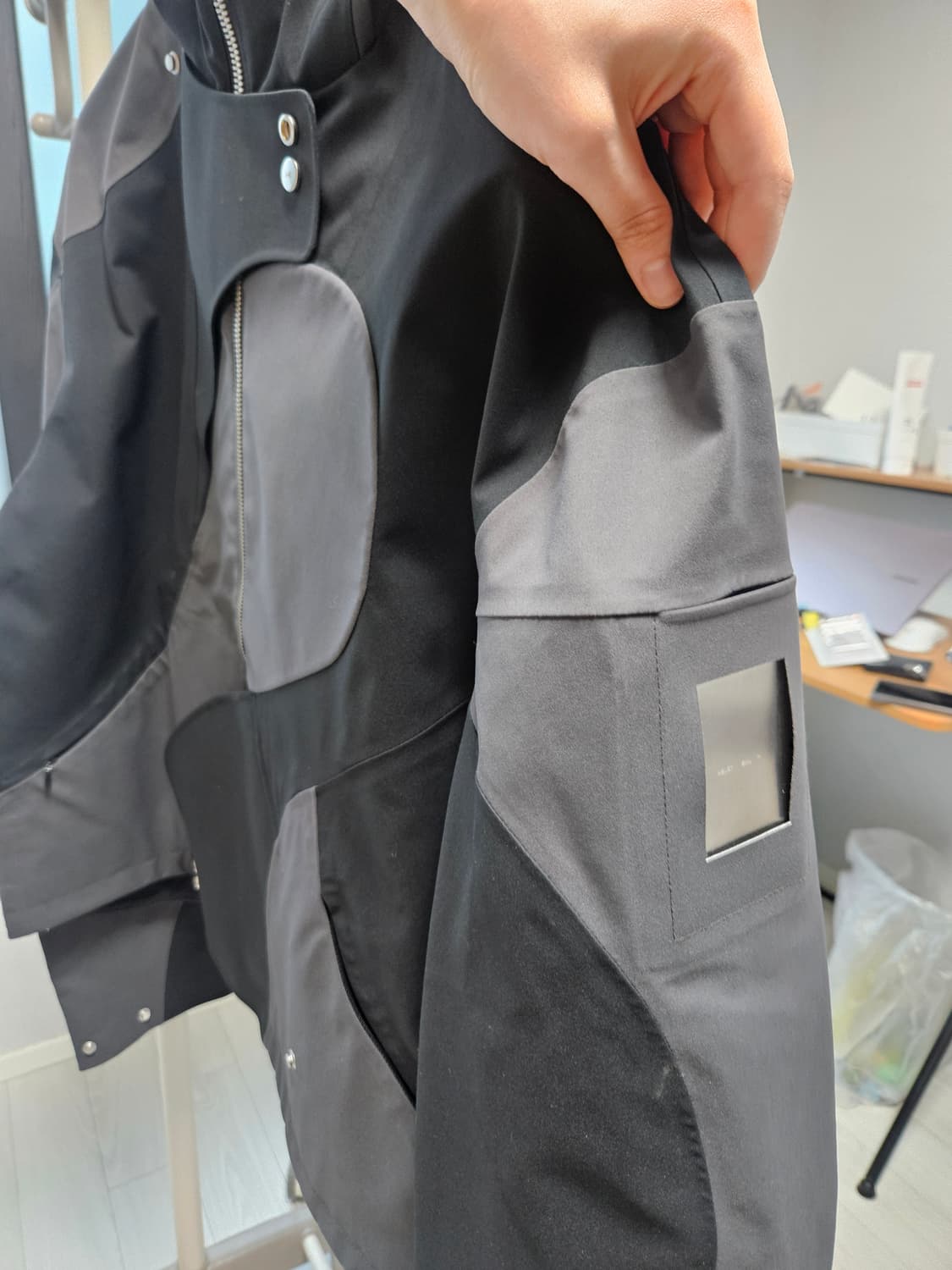 엘리엇에밀 테크니컬 자켓 M 세재품 상품이미지7