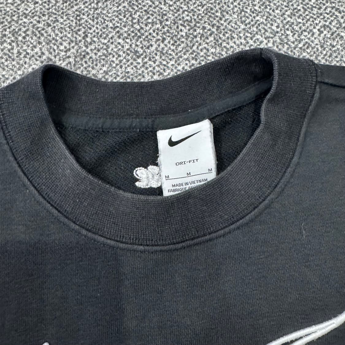 나이키 맨투맨 상품이미지4