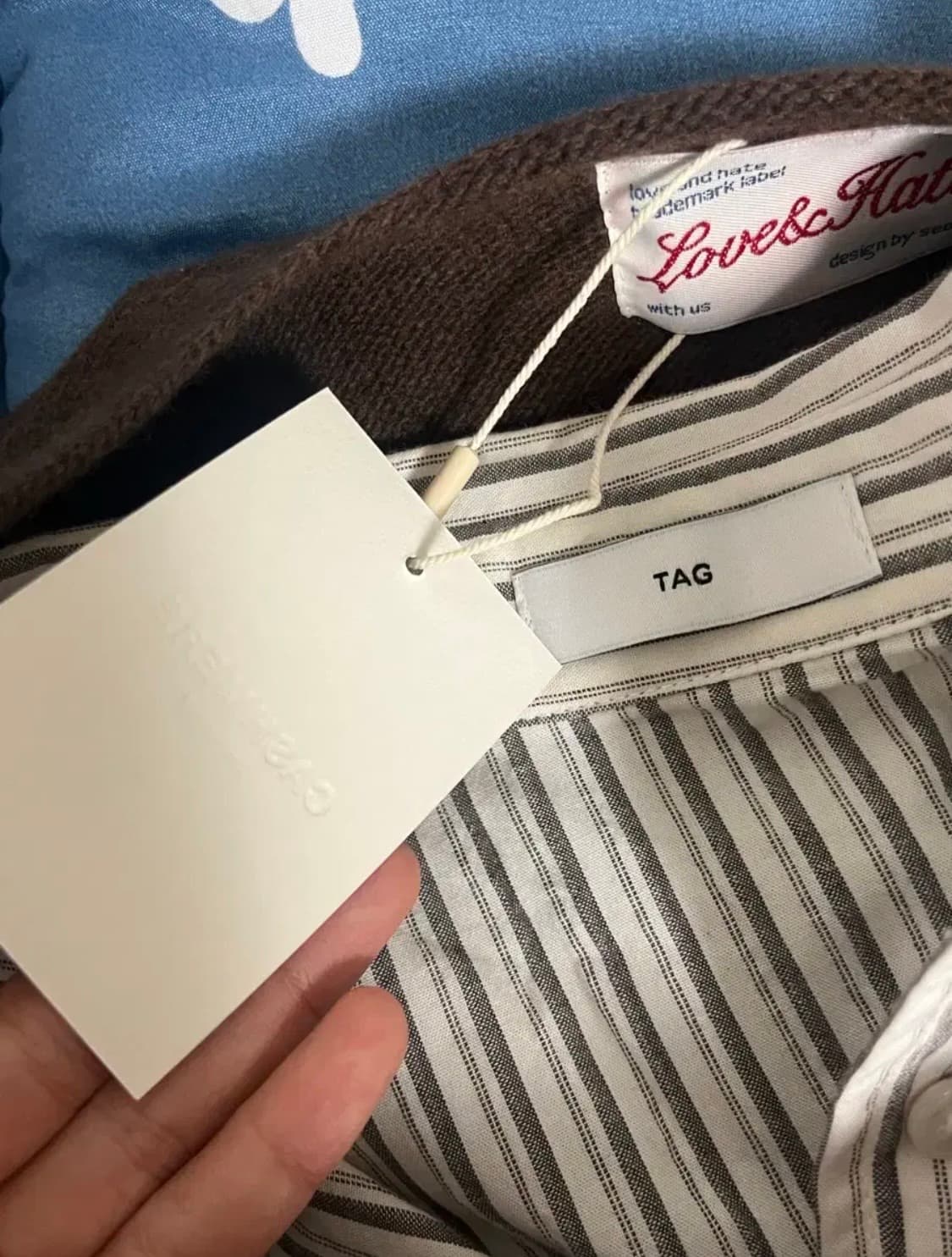 (새상품) Inouf 매장 구매 이너프 tag 셔츠+ 브라운 숄 세트 상품이미지6