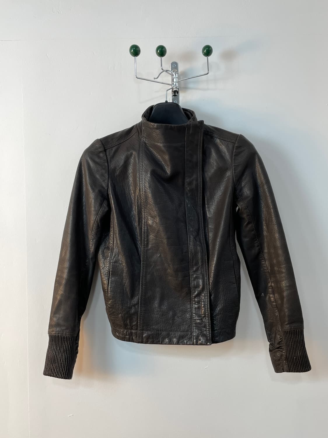 Dkny 하이넥 레더 자켓 상품이미지3