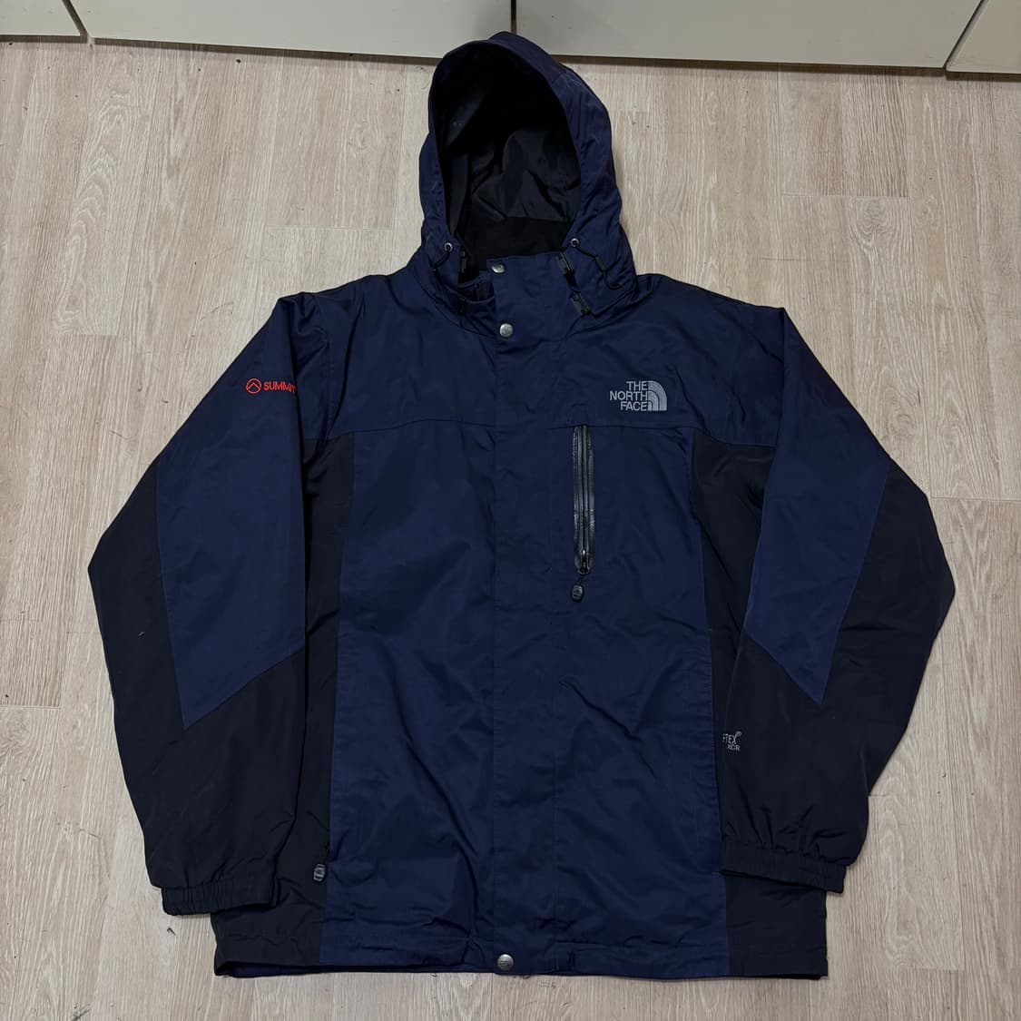 노스페이스 써밋시리즈 고어텍스 후드 바람막이 자켓 M  상품이미지1