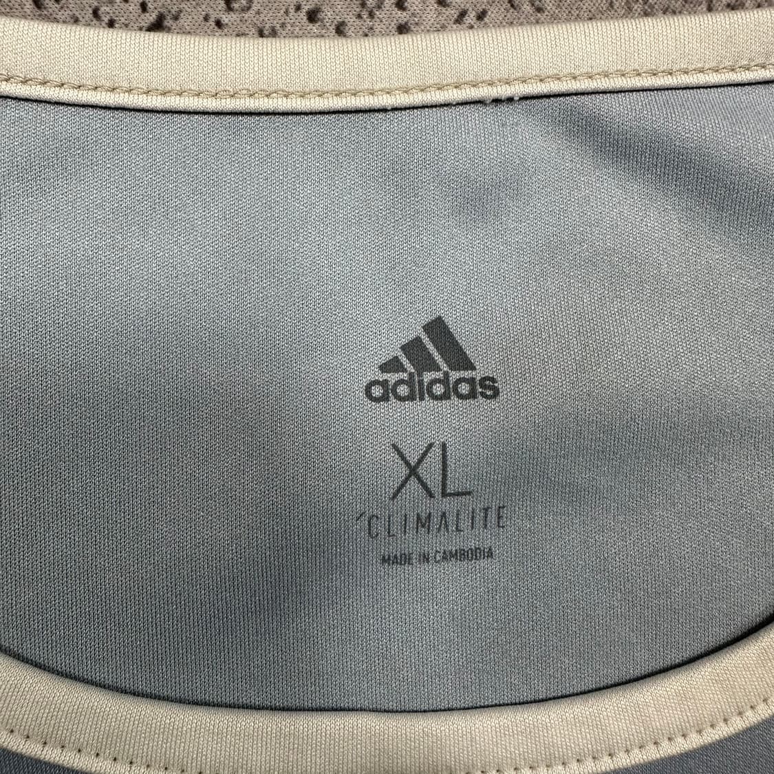 ✨ (바배) 아디다스 아노깔 하늘색 기능성 링거 반팔티  상품이미지3