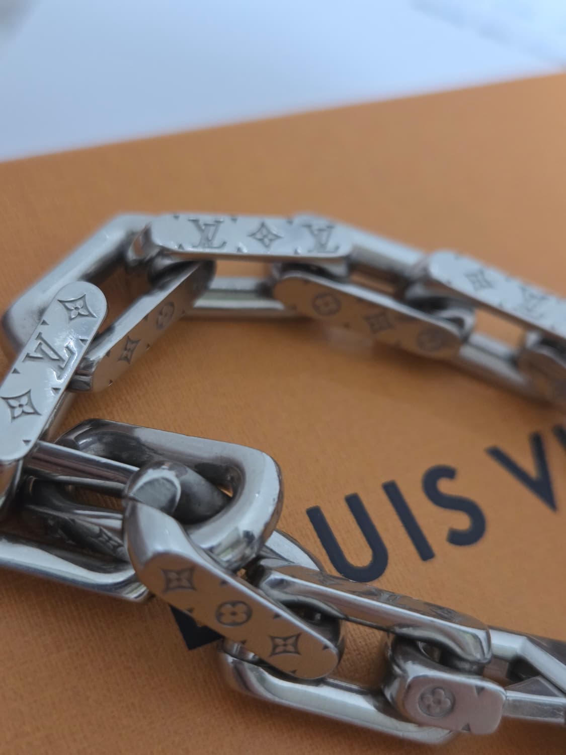 루이비통 버질아블로 모노그램 팔찌  상품이미지2