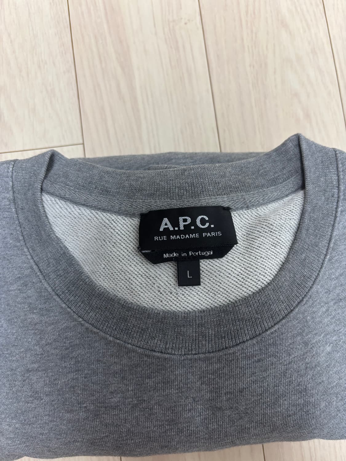 A.P.C. 그레이 맨투맨 L 사이즈 정품 상품이미지2