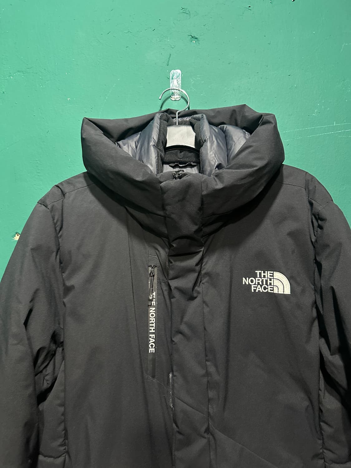 노스페이스 익스플로어링 패딩 블랙100 상품이미지2