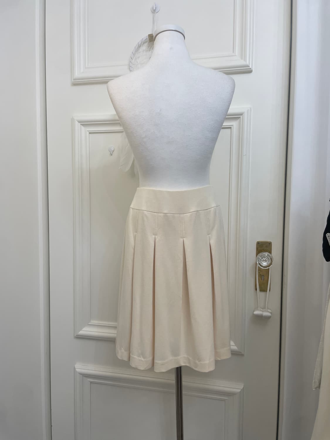 cream pleats cotton midi skirt(size-M) 상품이미지3