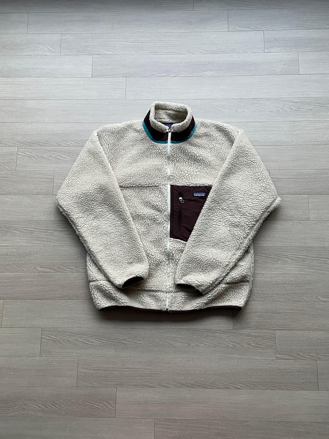 파타고니아 레트로x 오트밀 브라운 자켓 상품이미지1