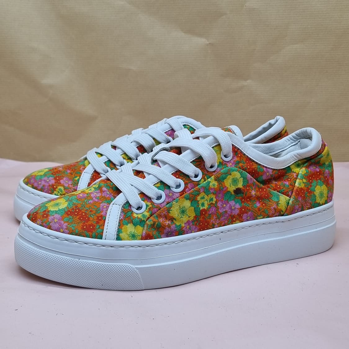 MSGM 플로랄 패턴 여성스니커즈 37 240 상품이미지1