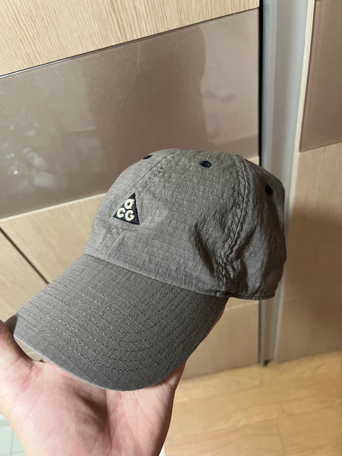 나이키 ACG 헤리티지 86 캡 아이언스톤 팝니다 상품이미지4