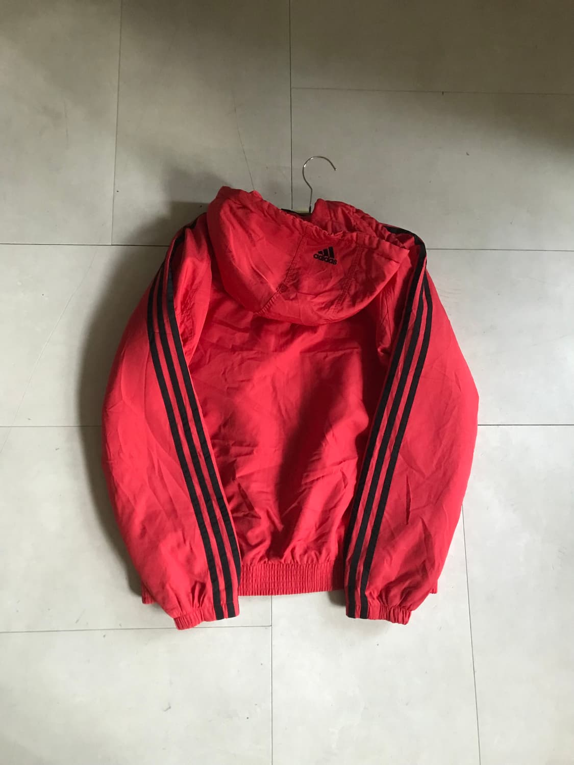 아디다스 90s 레드 블랙 패딩 상품이미지8