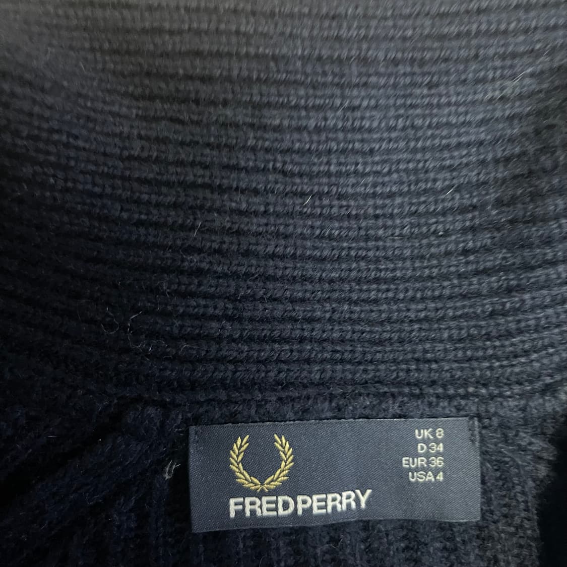 프레드페리 빈티지 스몰로고 네이비숄카라가디건 36  상품이미지3
