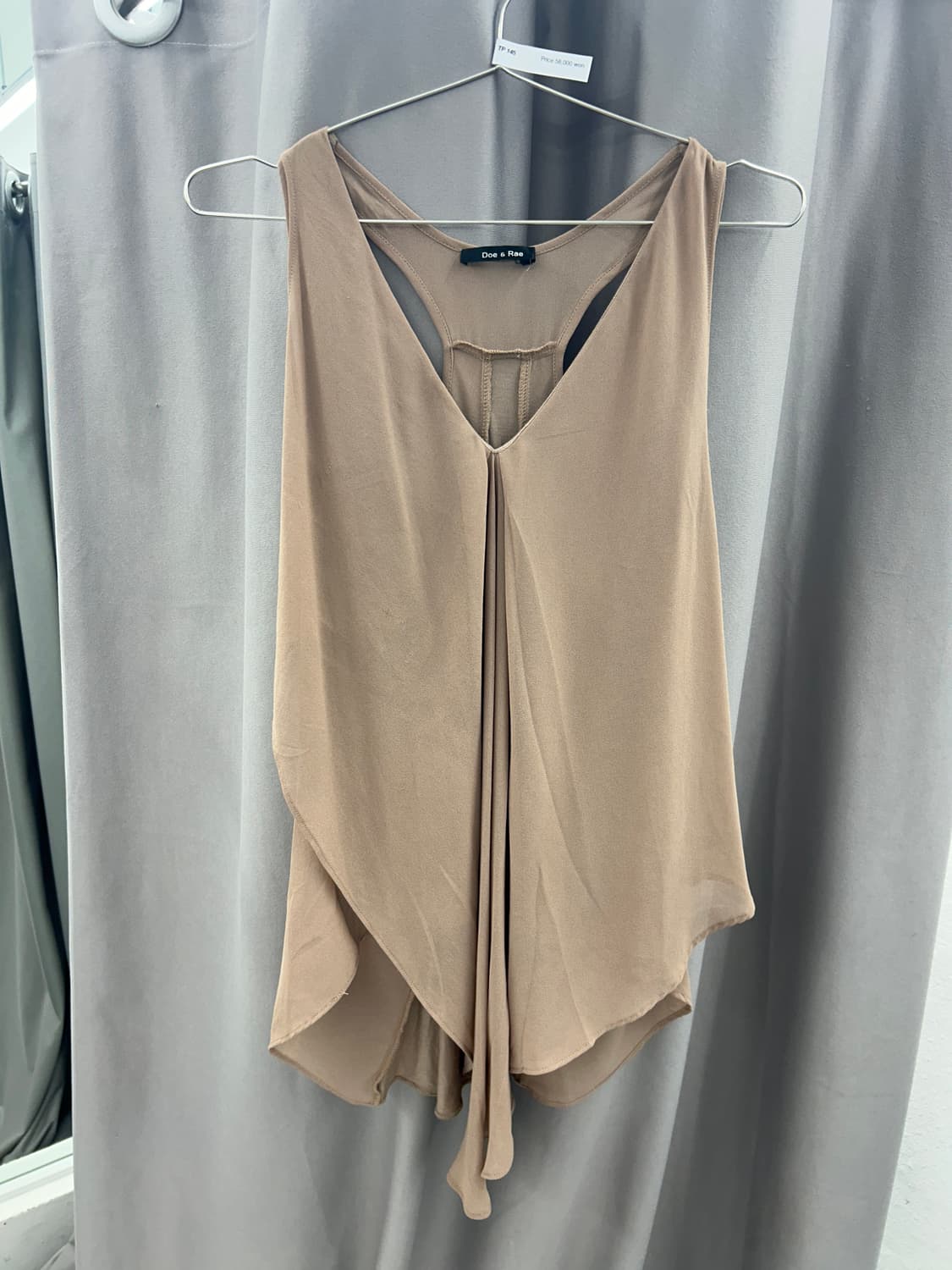 브이넥 슬리브리스 블라우스 상품이미지1