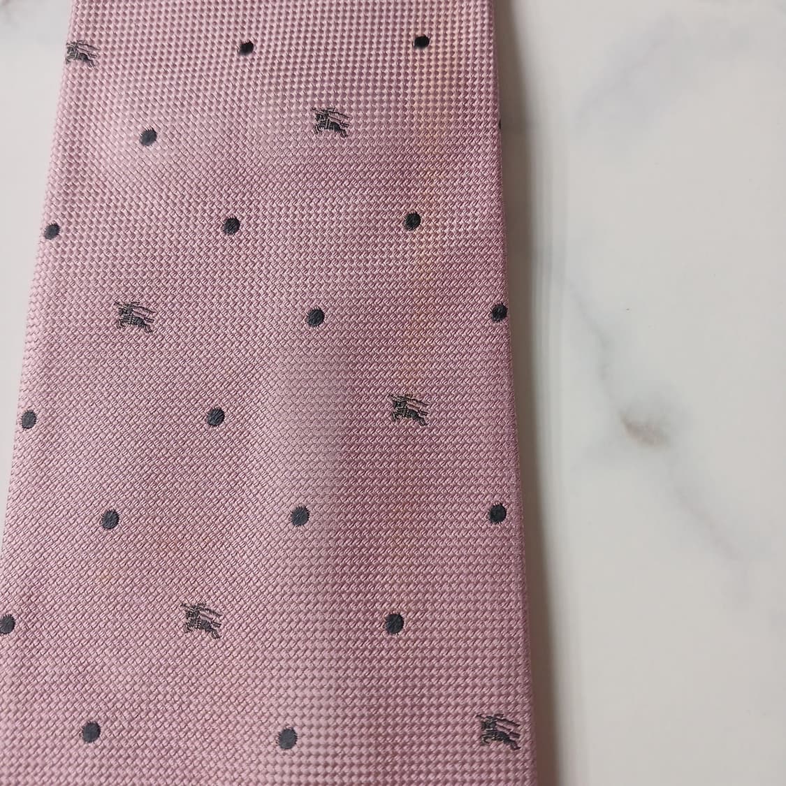 버버리 실크 핑크 도트&기마사 자수 넥타이 9.7cm B등급 A18910 상품이미지3