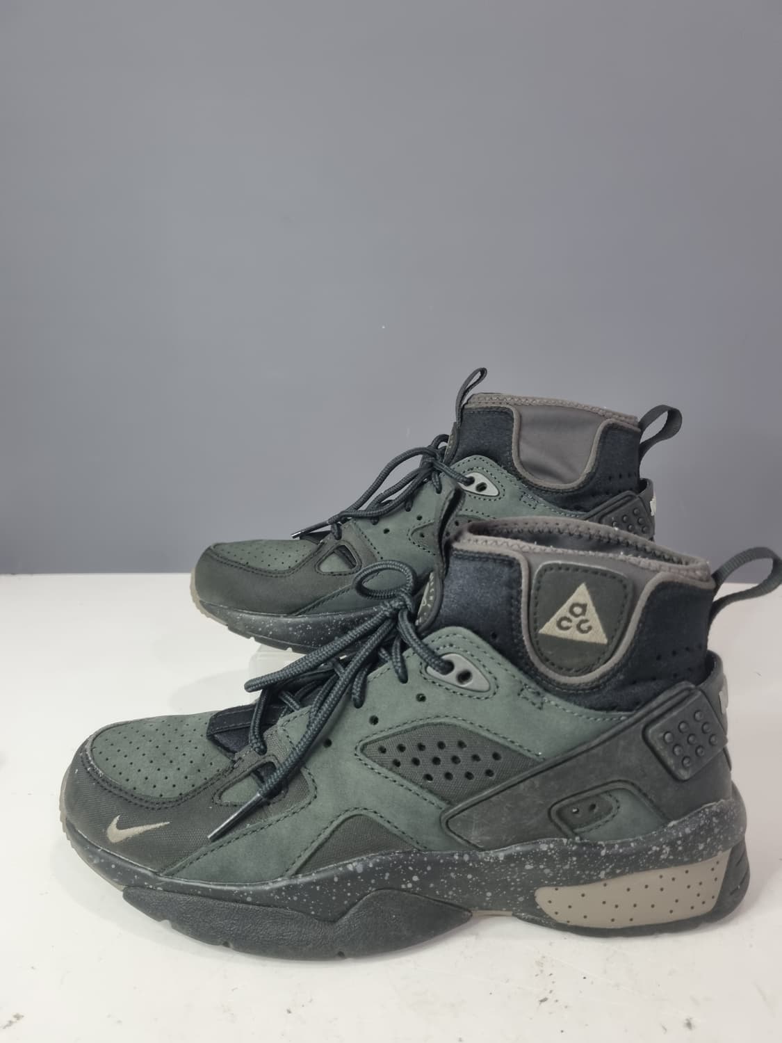 250 acg 에어 모와브 올리브 상품이미지2