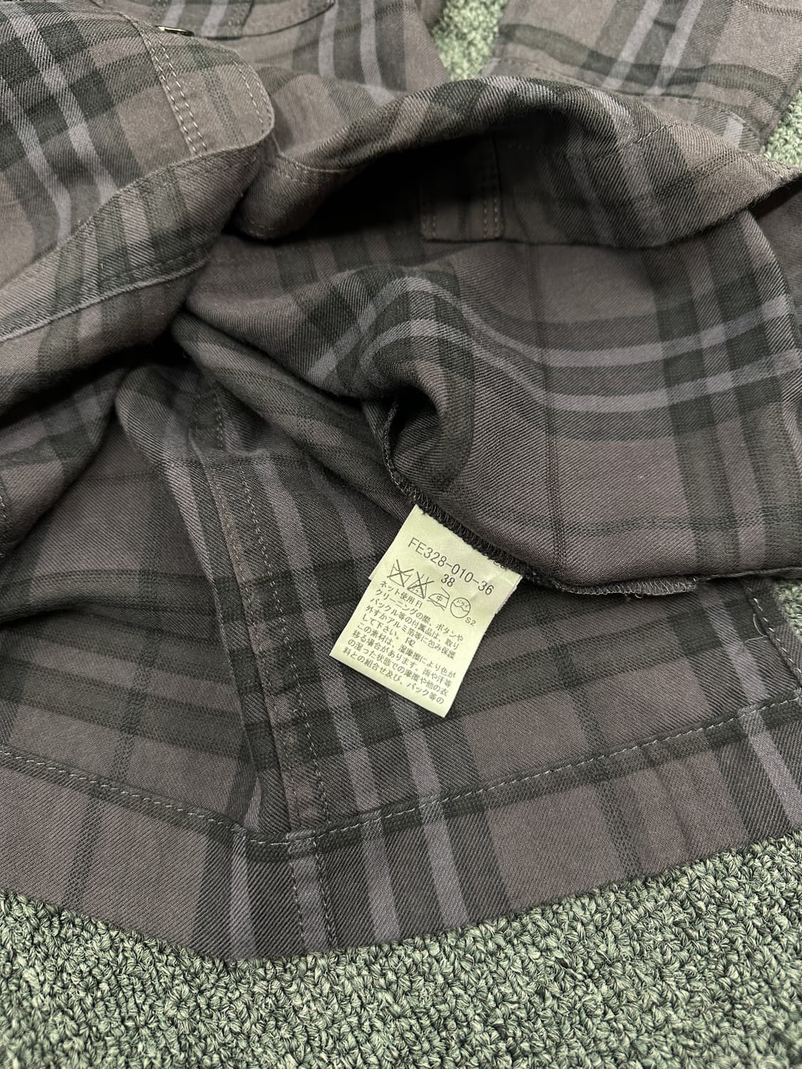 38) 버버리 런던 체크 패턴 긴팔 셔츠 상품이미지4