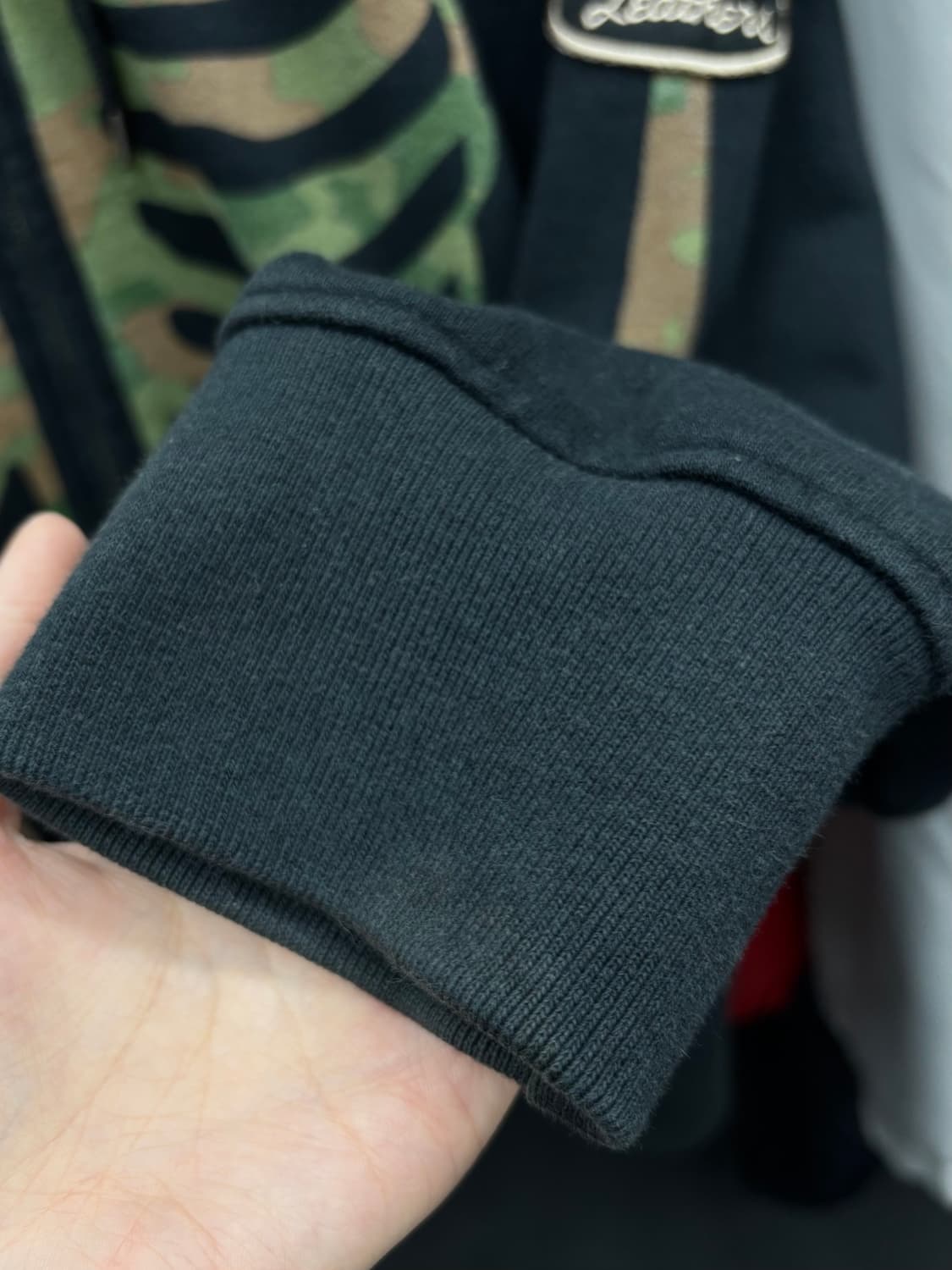 밴슨 레더 카모 본 후드집업 상품이미지7