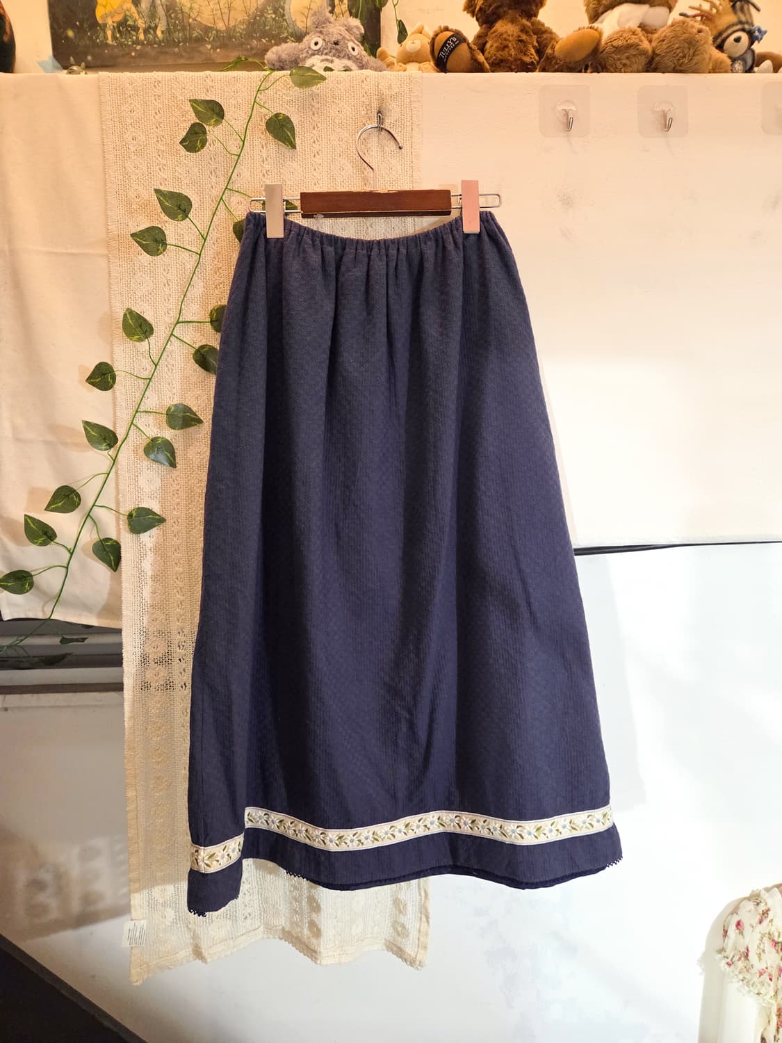 밑단 디테일 롱스커트 상품이미지5