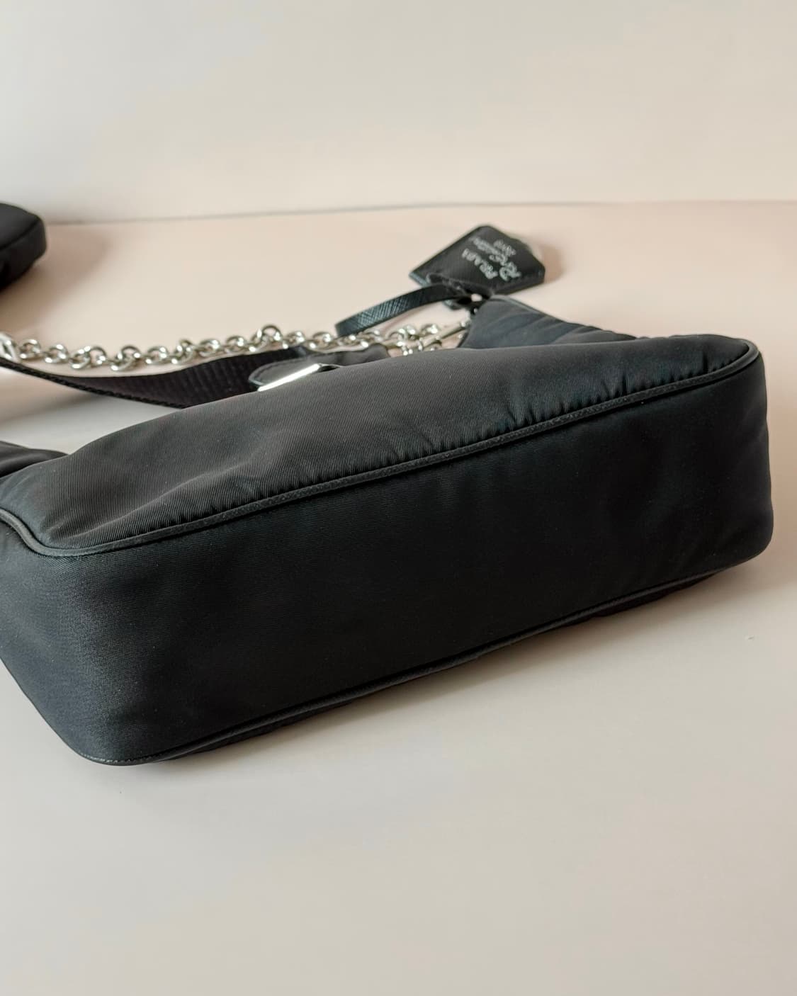 프라다 리에디션 2005 리나일론 호보백 상품이미지5