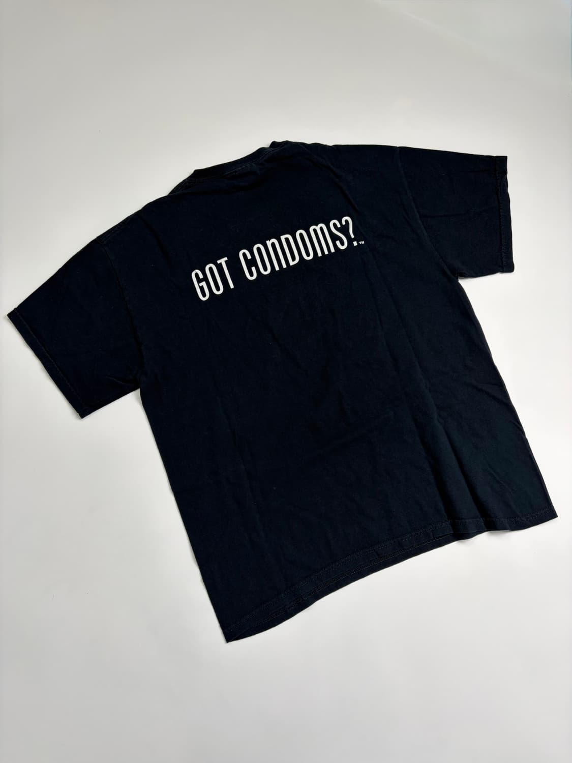 00s Condoms Tee (navy) 상품이미지2