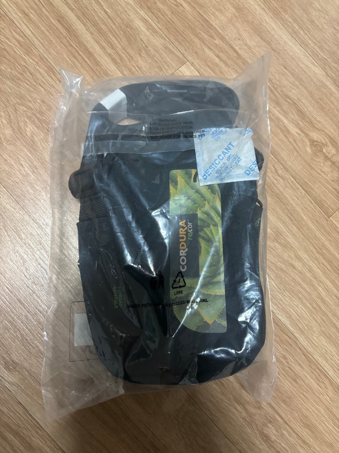 Palace 코듀라 트라이샷 블랙 상품이미지2