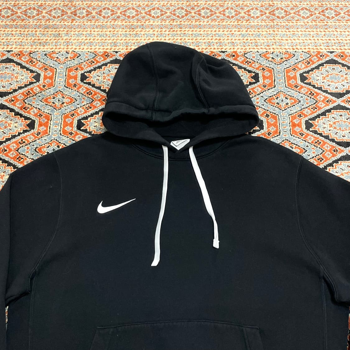 나이키 스우시로고 블랙 기모 후드티셔츠 남성M 상품이미지2