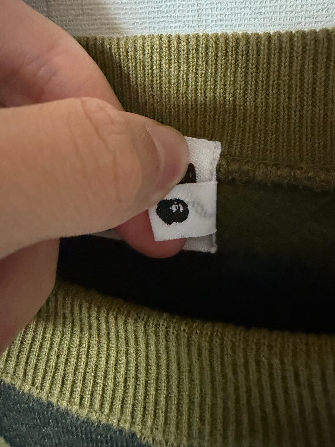 베이프 녹계 카모 니트 상품이미지3