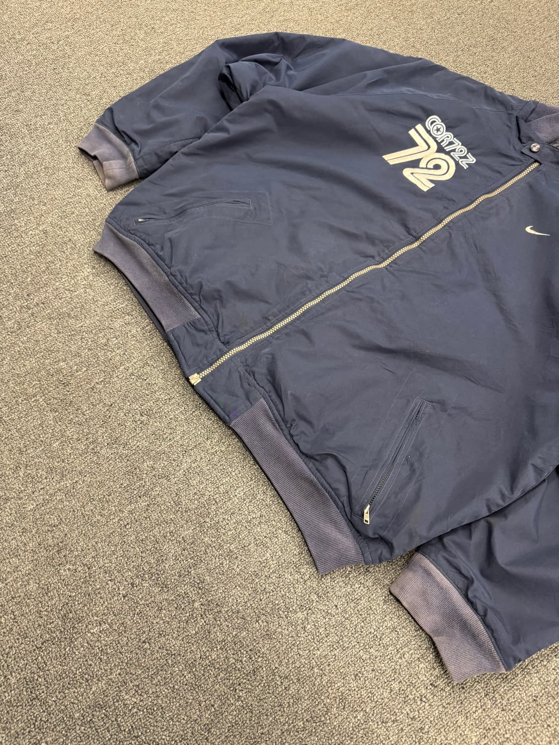 XL)00’s나이키 빈티지 올드스쿨 COR72 네이비 봄버자켓 상품이미지4