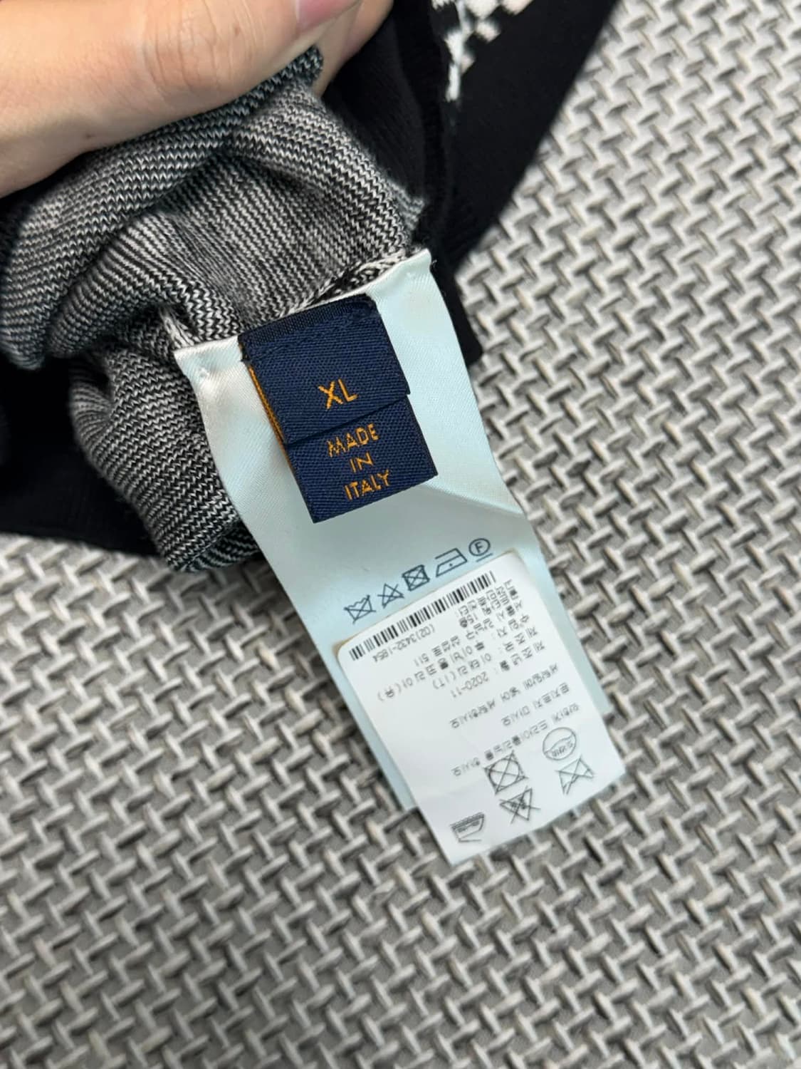 루이비통 다미에 크루넥 체크 니트 상품이미지5