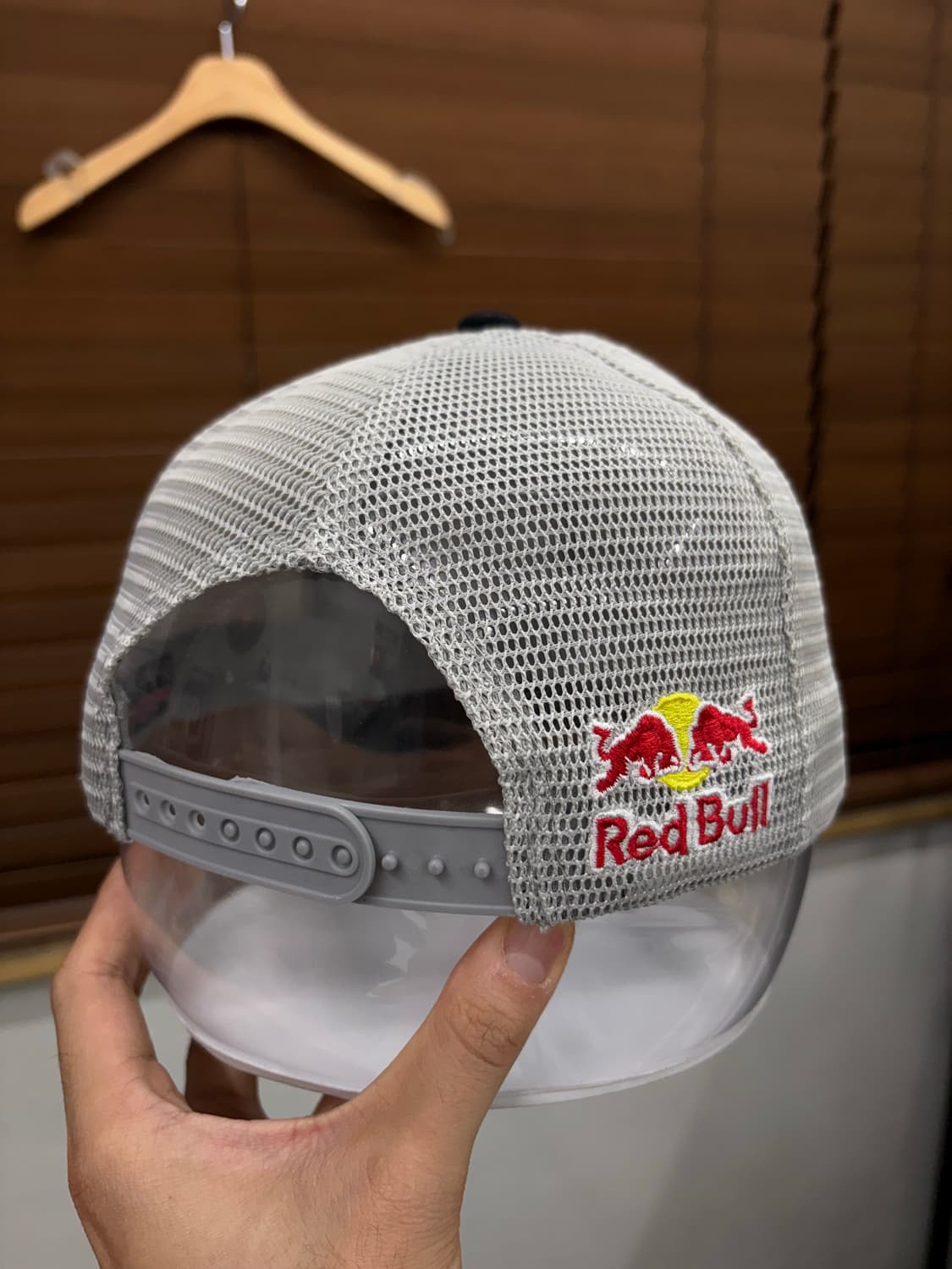 REDBULL 레드불 자수 로고 메쉬캡 모자 상품이미지3