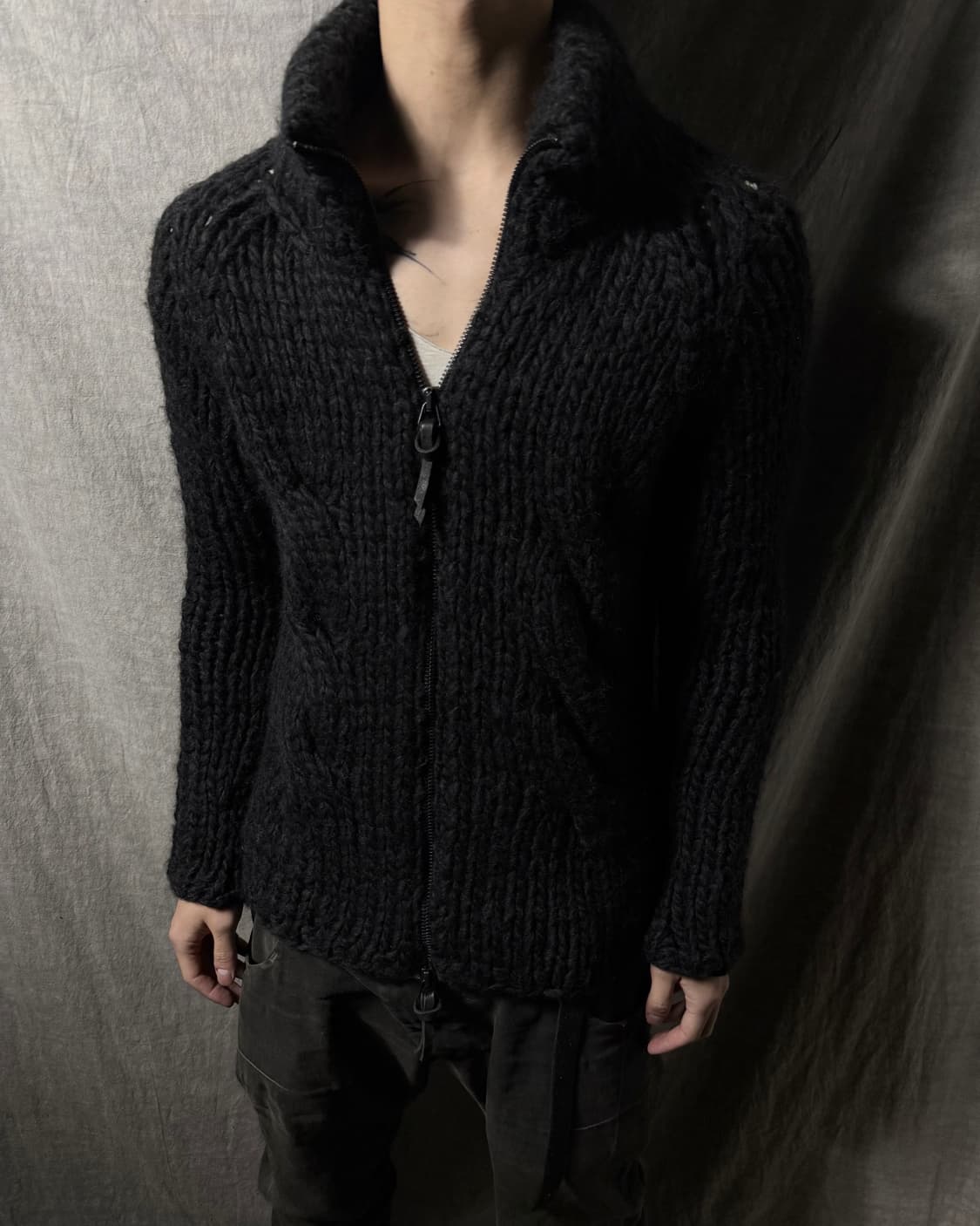THE VIRIDI-ANNE High Neck Zip Cardigan   상품이미지1