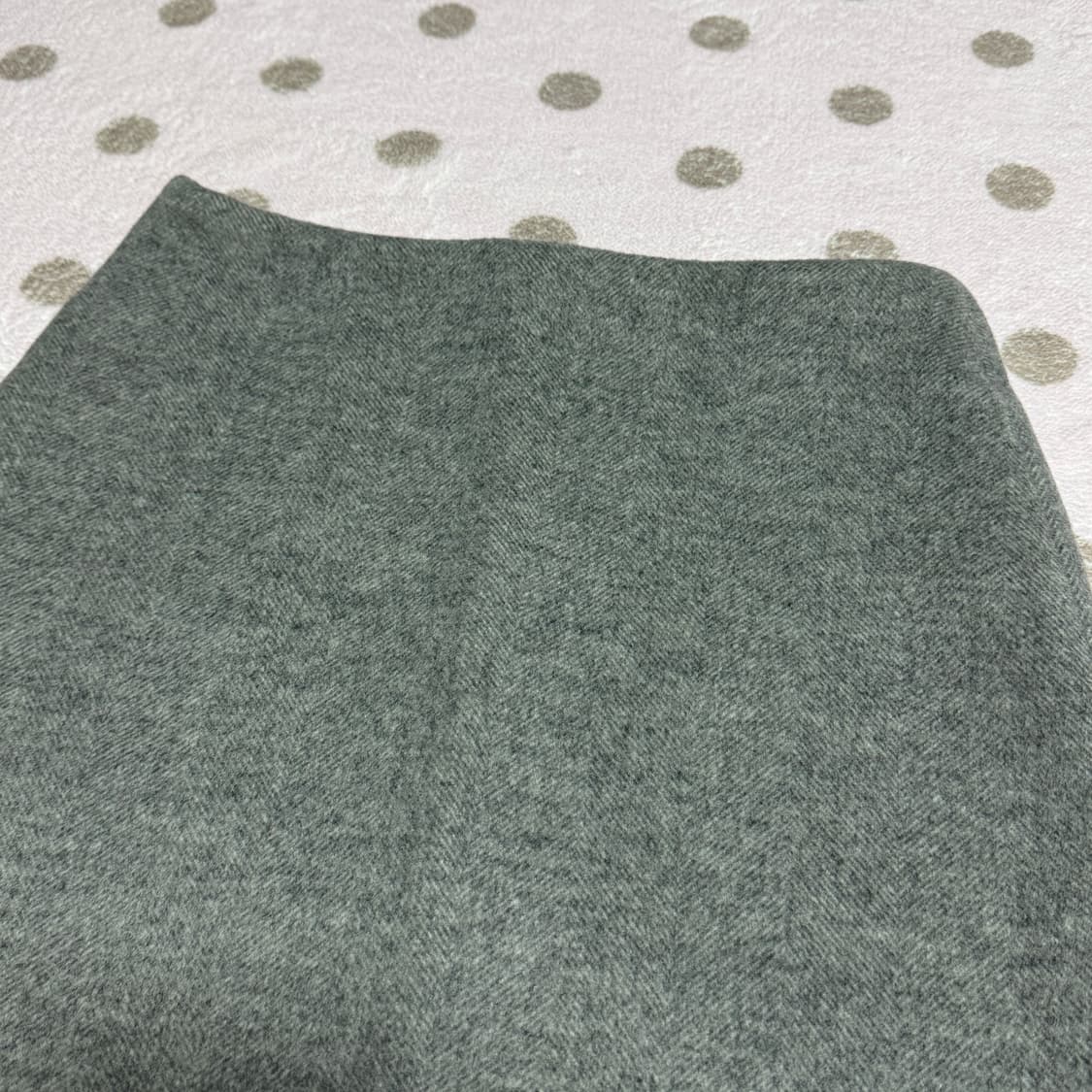 그레이 헤링본 미니스커트 상품이미지3