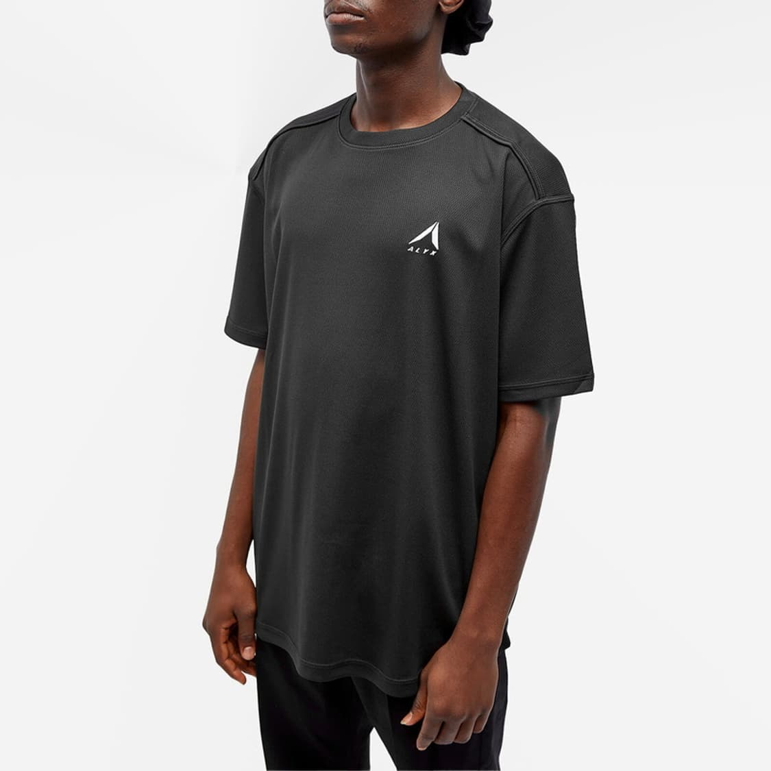 자수 로고 매쉬 티셔츠  상품이미지2