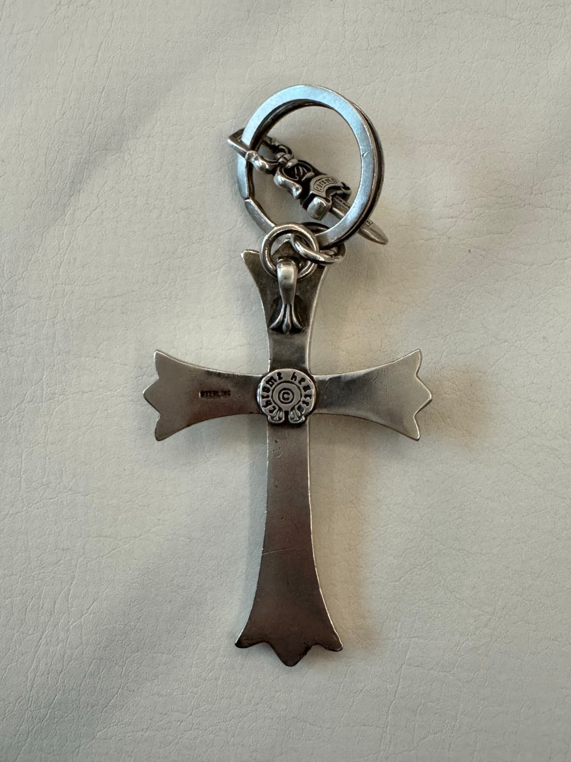 크롬하츠(CHROME HEARTS) 라지 크로스 대거 키링 / 실버 상품이미지4