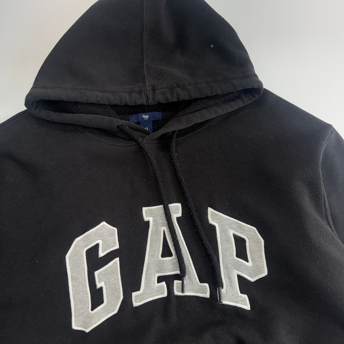 Gap 갭 그레이 로고 블랙 후드티 상품이미지4
